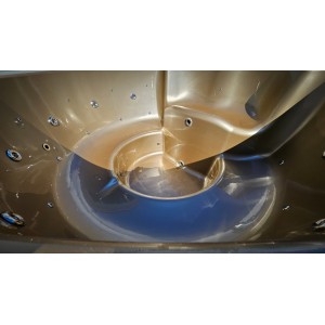 Round 200cm acrylic hot tub with integrated heater