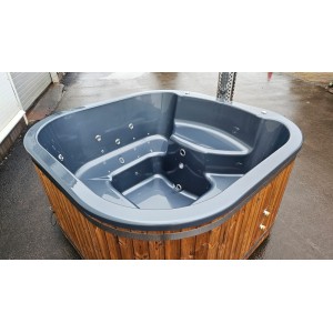 Acrylic  200cm square hot tub with integrated heater