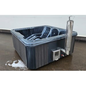 Acrylic  245cm square hot tub with integrated heater