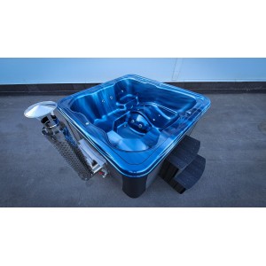 Acrylic  220cm square hot tub with horizon heater