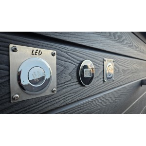 Acrylic  220cm square hot tub with horizon heater