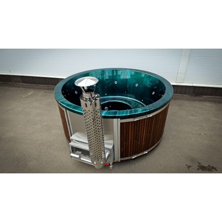 Round marble color hot tub with horizon heater